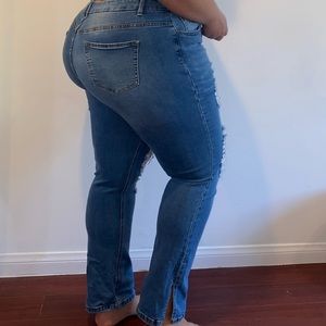PLUS SIZE Ripped jeans LIKE NEW
